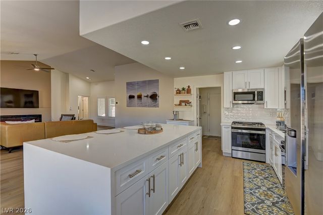 2809 Billy Casper Drive, Las Vegas, NV 89134