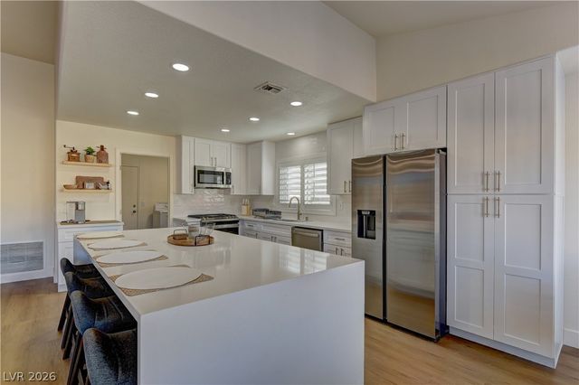 2809 Billy Casper Drive, Las Vegas, NV 89134