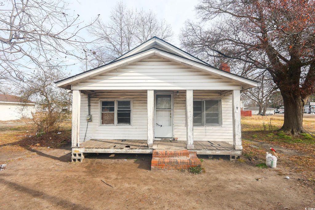 4151 Maple St., Loris, SC 29569