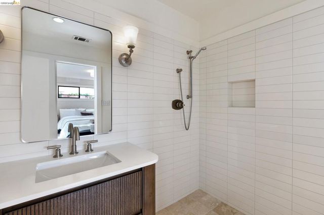 22 Kensington Ct, Kensington, CA 94707