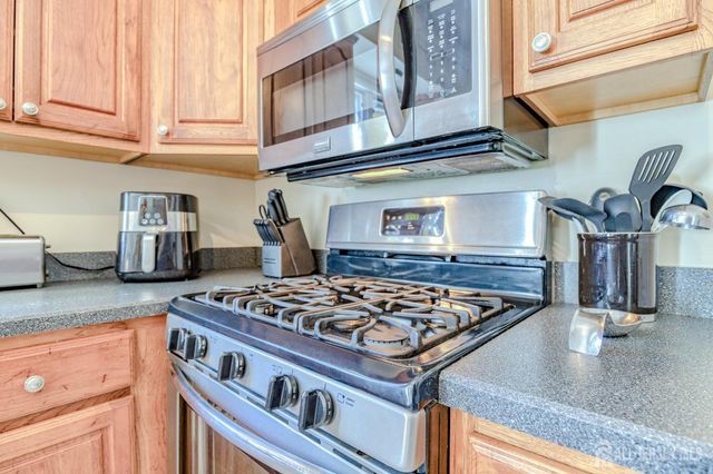 11 Shady Glen Drive, North Brunswick, NJ 08902