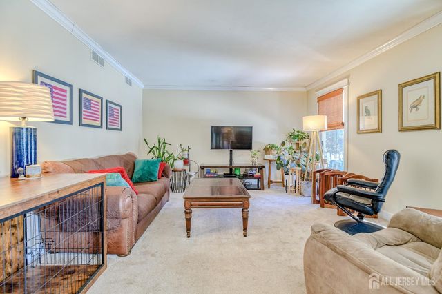 11 Shady Glen Drive, North Brunswick, NJ 08902