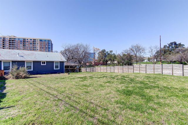 912 Catalpa ST, Austin, TX 78702