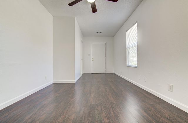 912 Catalpa ST, Austin, TX 78702