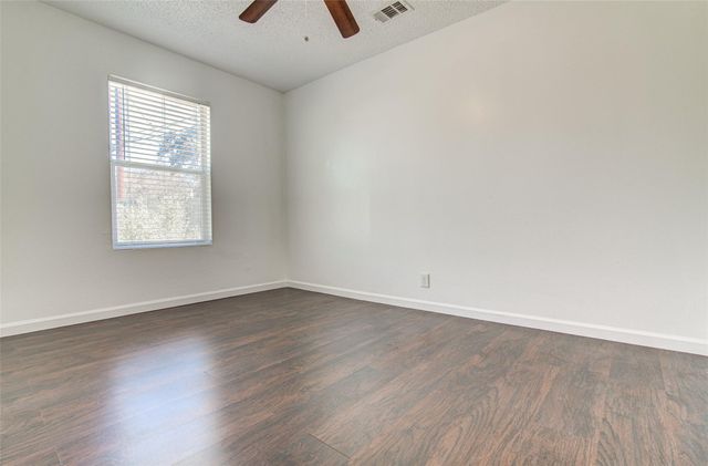 912 Catalpa ST, Austin, TX 78702