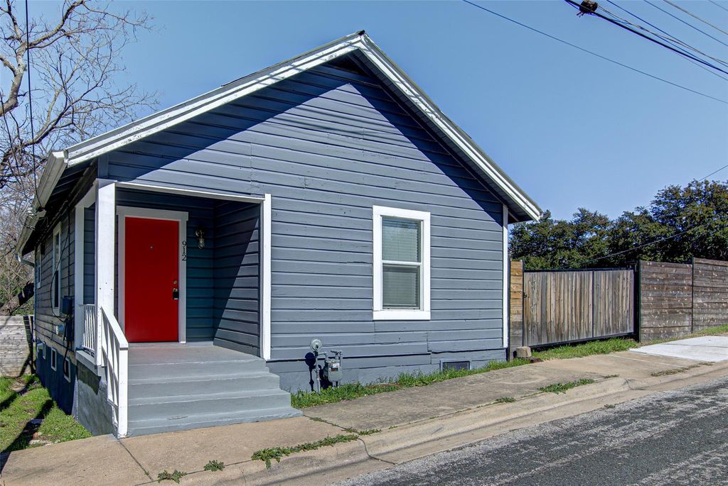 912 Catalpa ST, Austin, TX 78702