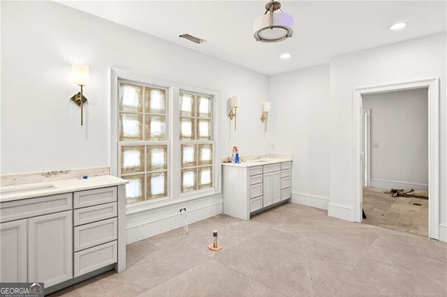 1445 W Wesley Road NE, Atlanta, GA 30327