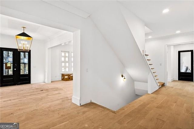 1445 W Wesley Road NE, Atlanta, GA 30327