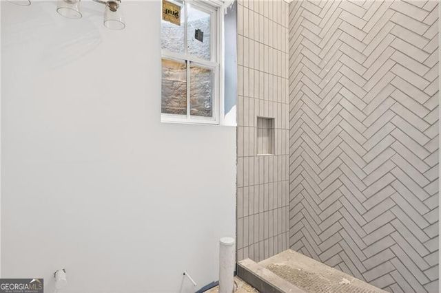 1445 W Wesley Road NE, Atlanta, GA 30327