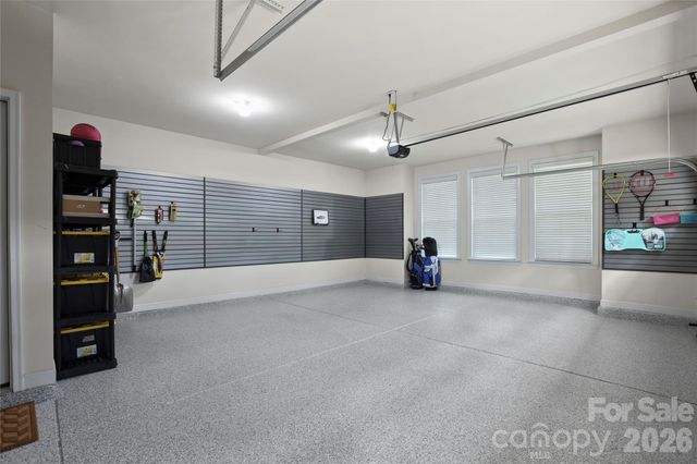 2412 Hamlet Court, Matthews, NC 28105