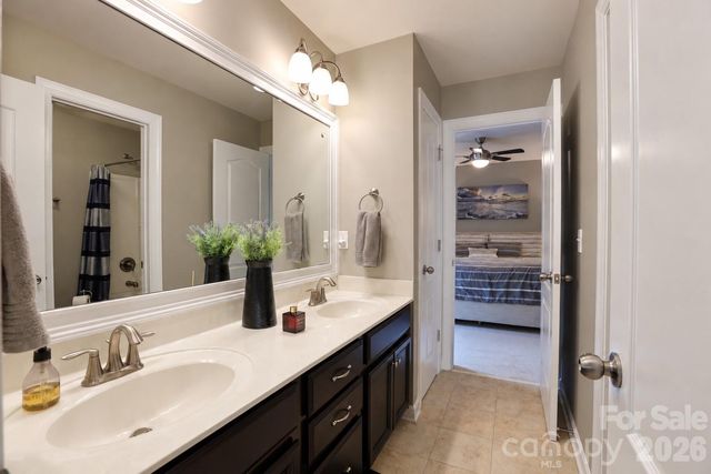 2412 Hamlet Court, Matthews, NC 28105