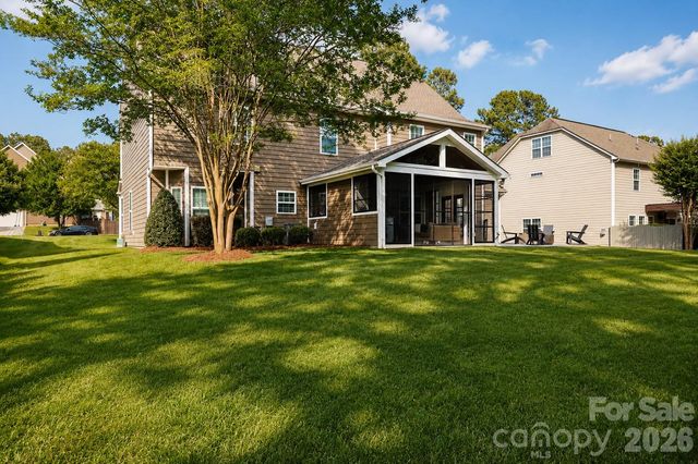 2412 Hamlet Court, Matthews, NC 28105