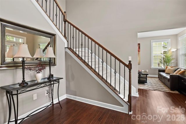 2412 Hamlet Court, Matthews, NC 28105
