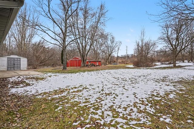 5051 Dutcher Road, Howell, MI 48843