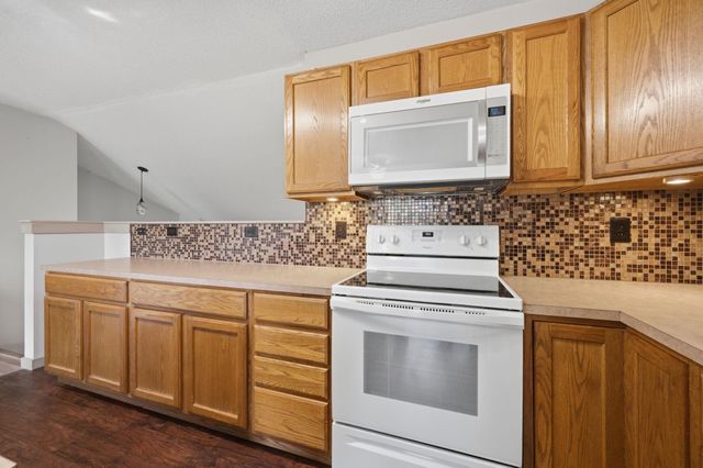 5737 W Georgia, Wichita, KS 67215