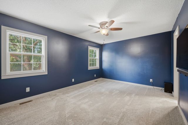 5737 W Georgia, Wichita, KS 67215