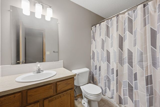 5737 W Georgia, Wichita, KS 67215