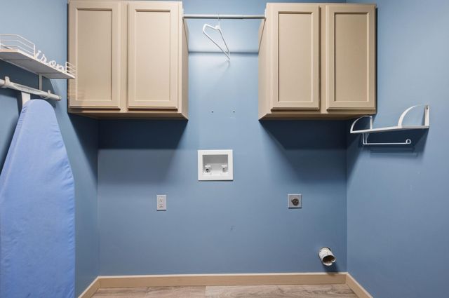 5737 W Georgia, Wichita, KS 67215