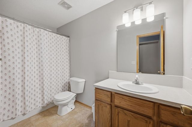 5737 W Georgia, Wichita, KS 67215
