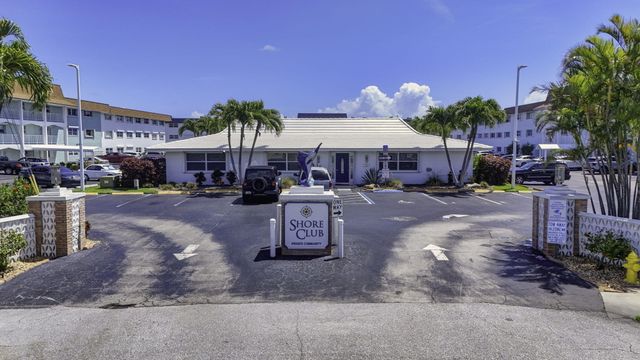 111 Shore Court 205, North Palm Beach, FL 33408