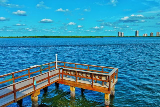 111 Shore Court 205, North Palm Beach, FL 33408