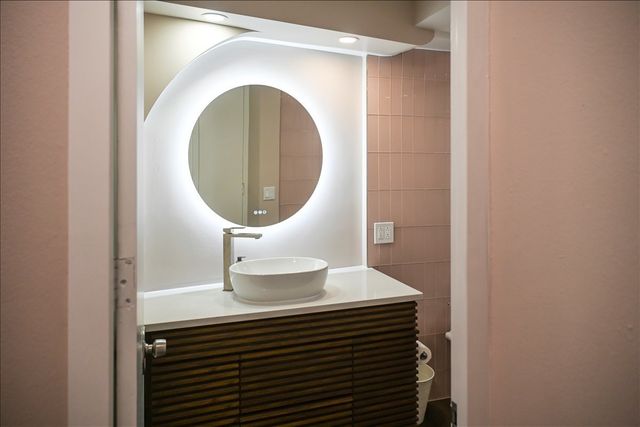 300 N State Street 4625, Chicago, IL 60654