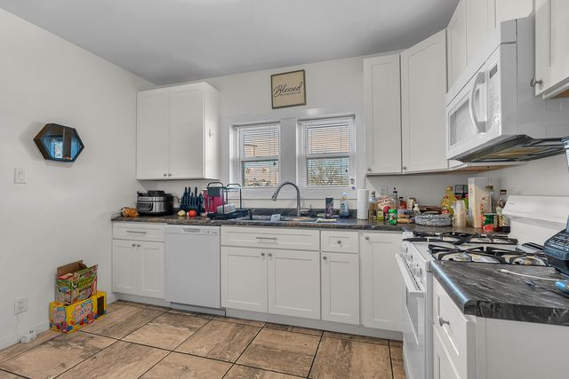 5411 Columbia Avenue, Hammond, IN 46320