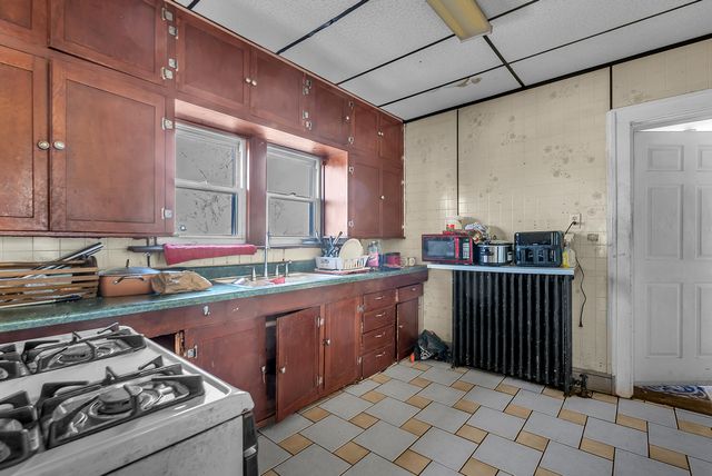 5411 Columbia Avenue, Hammond, IN 46320