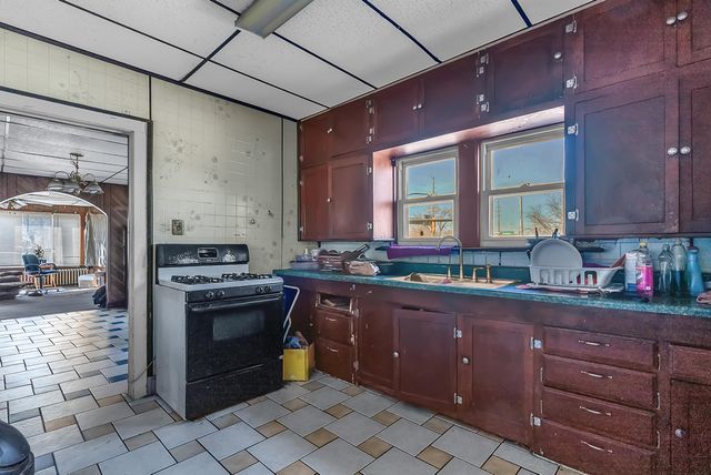 5411 Columbia Avenue, Hammond, IN 46320