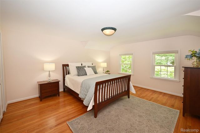 286 Abbey Street, Birmingham, MI 48009