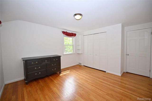286 Abbey Street, Birmingham, MI 48009