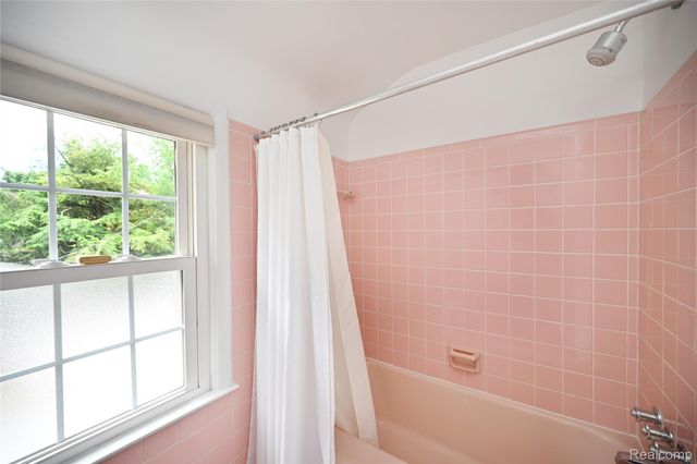 286 Abbey Street, Birmingham, MI 48009