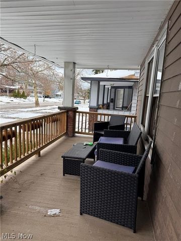 1321 W 110th Street, Cleveland, OH 44102