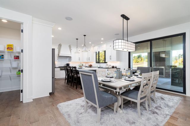 7474 Brunswick Drive, Washington Twp, MI 48095