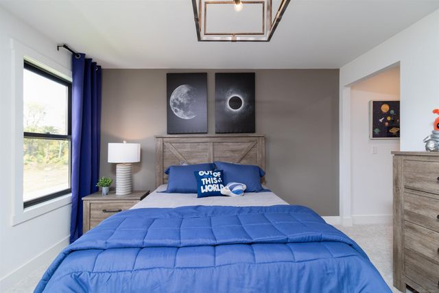 7474 Brunswick Drive, Washington Twp, MI 48095