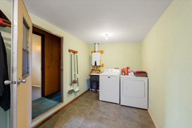 870 Swanson Ln, Colfax, CA 95713