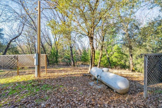 870 Swanson Ln, Colfax, CA 95713