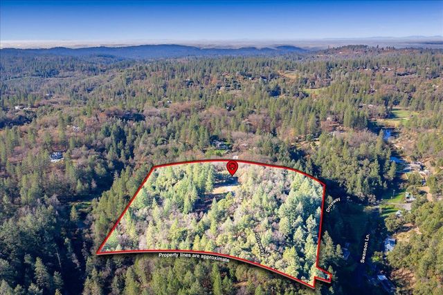 870 Swanson Ln, Colfax, CA 95713