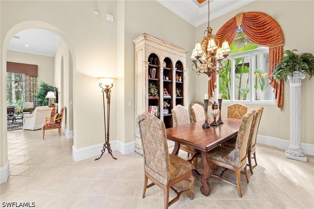 18071 Lagos WAY, Naples, FL 34110