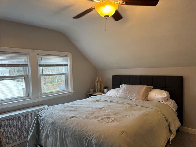 516 Church Avenue, Warwick, RI 02889