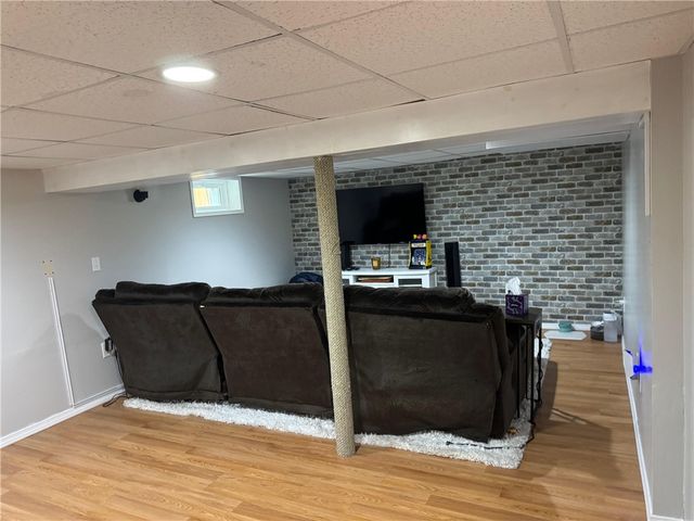 516 Church Avenue, Warwick, RI 02889