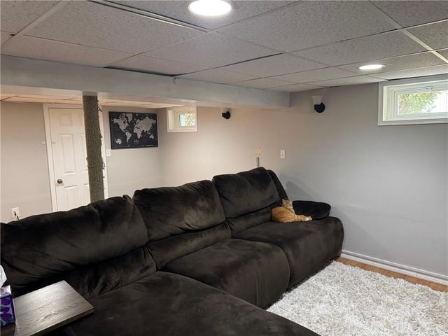 516 Church Avenue, Warwick, RI 02889