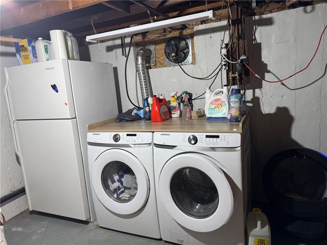 516 Church Avenue, Warwick, RI 02889