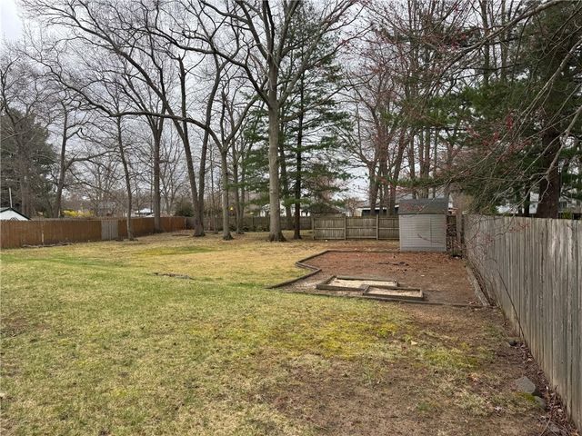 516 Church Avenue, Warwick, RI 02889