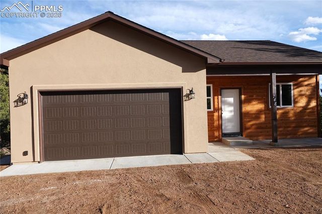 748 Pinewood Road, Florissant, CO 80816