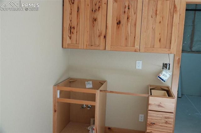 748 Pinewood Road, Florissant, CO 80816