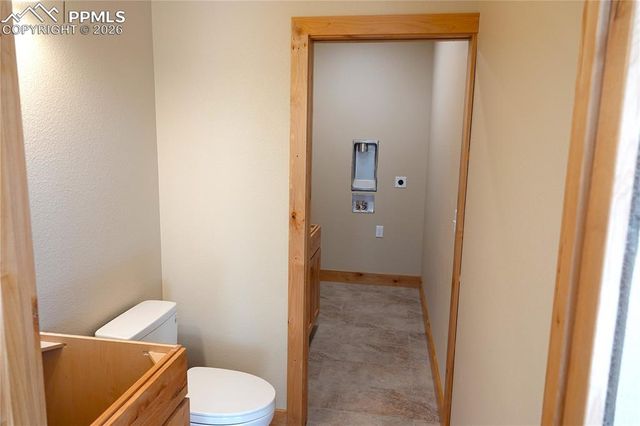 748 Pinewood Road, Florissant, CO 80816