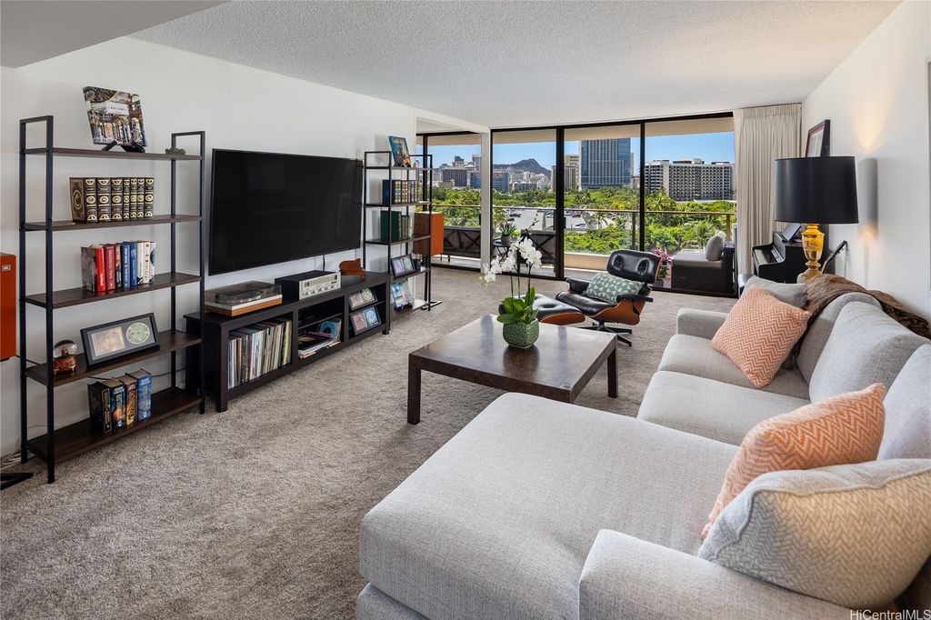 1860 Ala Moana Boulevard 904, Honolulu, HI 96815