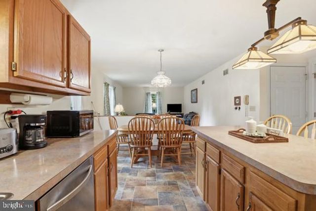2880 STILLMEADOW LN, York, PA 17404