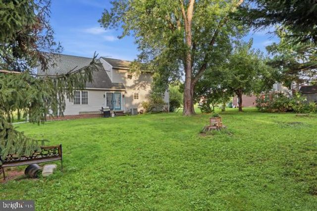 2880 STILLMEADOW LN, York, PA 17404